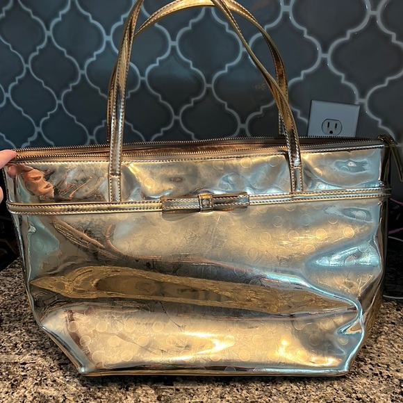 Kate Spade Purse - Picture 1 of 2